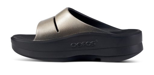 Women's OOmega OOahh Luxe Sandal - Latte - Image 7