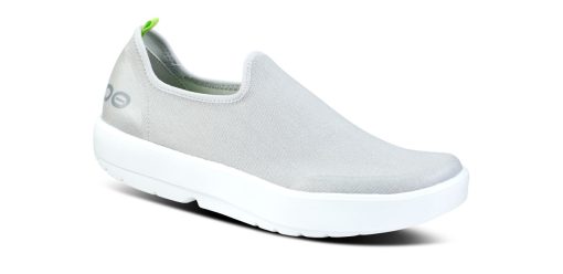 Women's OOmg eeZee Low Shoe - Gray (SALE)