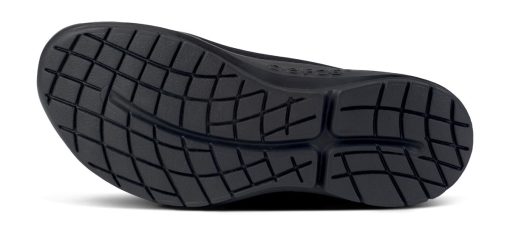 Women's OOmg Sport Low Shoe - Black - Image 10