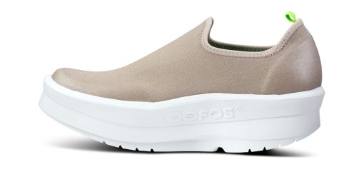 Women's OOmega eeZee Low Shoe - Nomad - Image 7