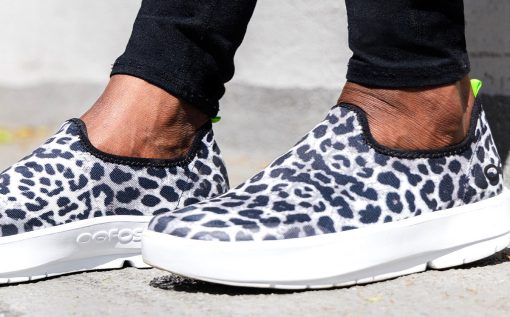 Women's OOmg eeZee Low Shoe - White Gray Cheetah (SALE) - Image 3