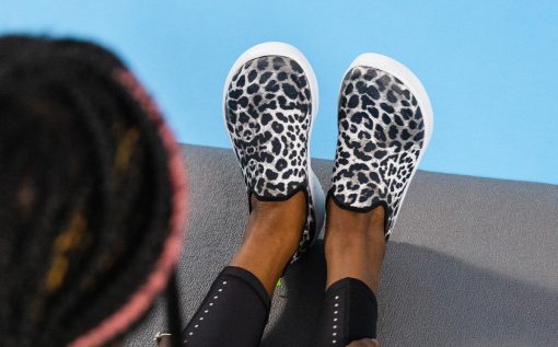 Women's OOmg eeZee Low Shoe - White Gray Cheetah (SALE) - Image 5