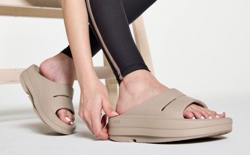 Women's OOmega OOahh Sandal - Nomad - Image 3