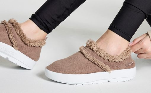 Women's OOcoozie Low Shoe - Chocolate - Image 5