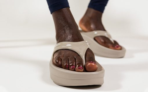 Women's OOmega OOlala Sandal - Nomad - Image 5