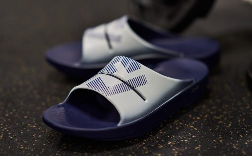 FJ X OOFOS Men's OOahh Sport Slide Sandal - Navy - Image 3