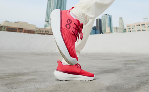 Women's OOmy Stride - Neon Berry - Image 5